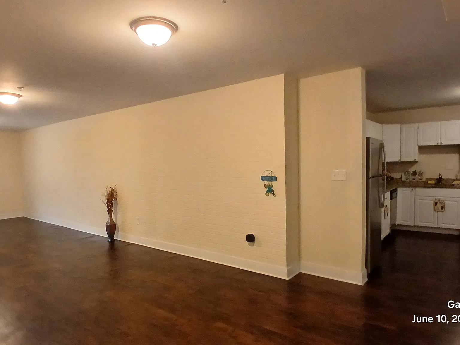 2 bed, $1,949 — Photo 4