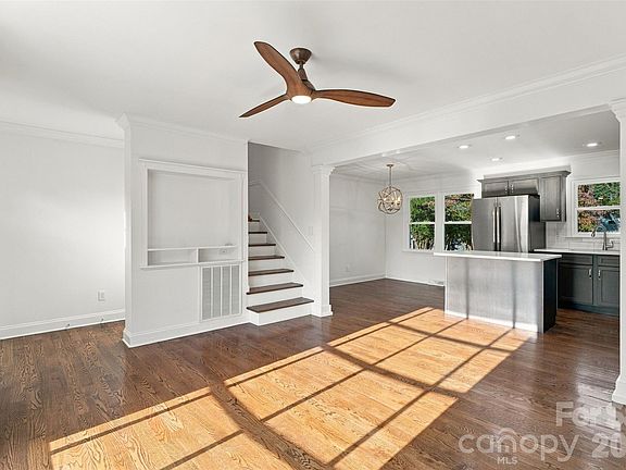 5th image of 1766 Colony Rd