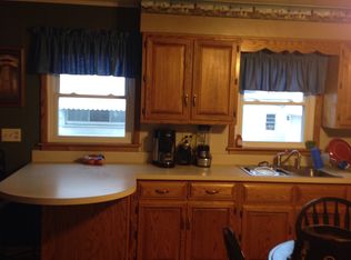 503 Elyria Ave, Amherst, OH 44001