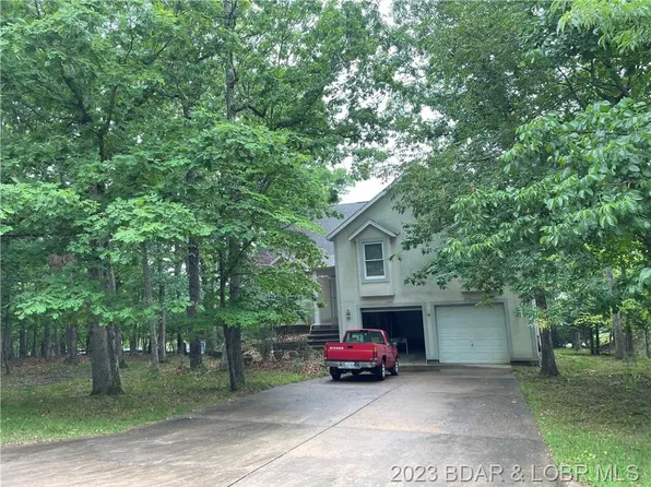 1275 Grand Point Blvd, Sunrise Beach, MO 65079
