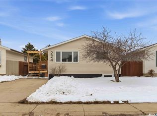 224 Waterloo CRESCENT, Saskatoon, SK S7H 4G5