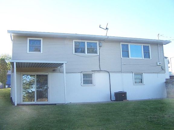 2nd image of 1523 Rockwell Dr