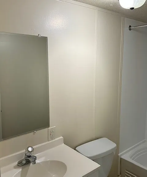 23 Lou Ln #14 — Photo 22
