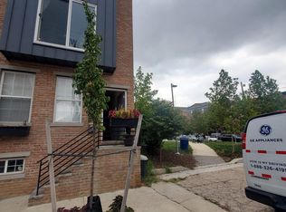 1705 Carpenter St, Philadelphia, PA 19146