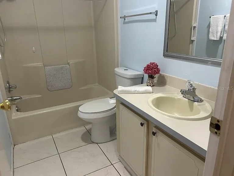 1550 Hillcrest Dr — Photo 8