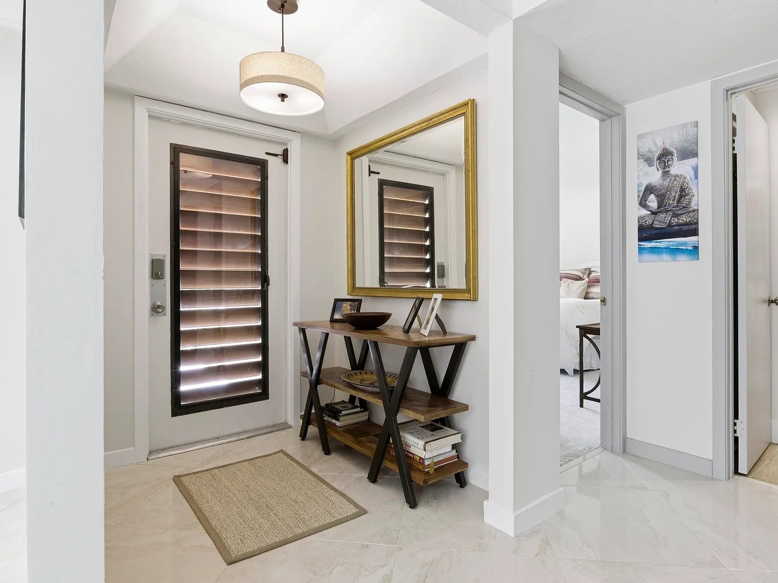 2 bed, 2.0 bath, 1366 sqft, $3,900 — Photo 4