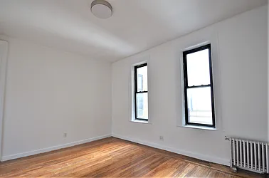 Rented by CITY SKYLINE REALTY INC