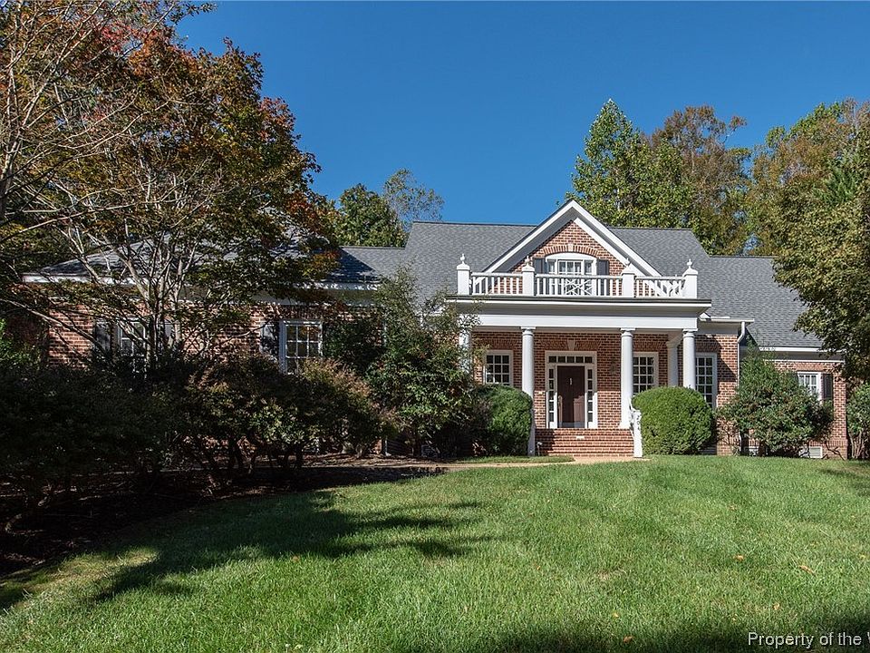 1st image of 204 Jones Mill Ln