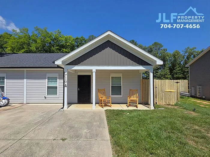 710 Irene Ave #A — Photo 1