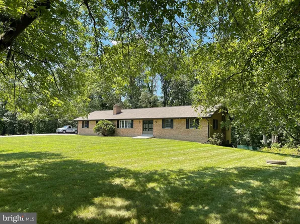 16611 Summers Ln, Brandywine, MD 20613