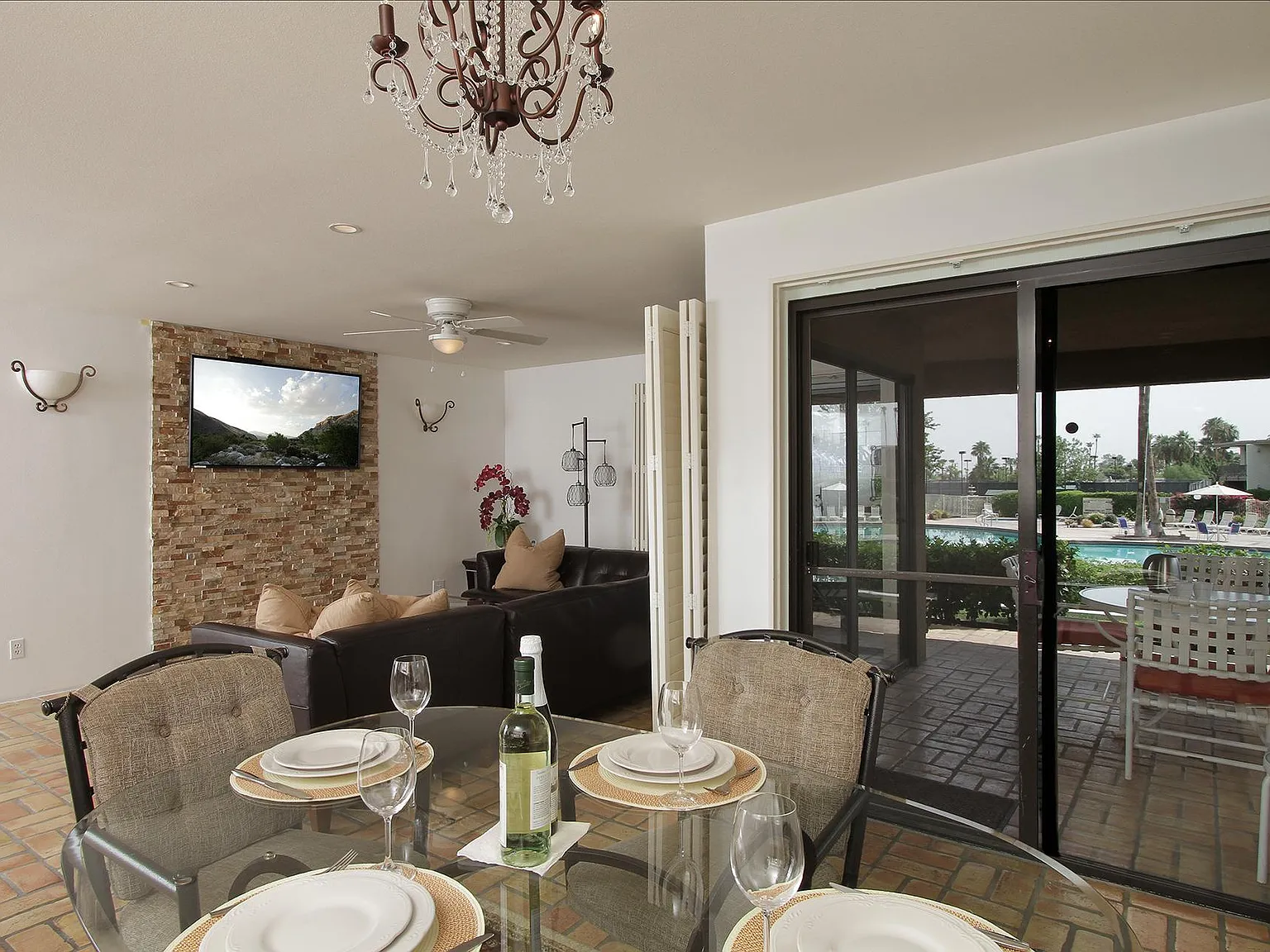 45750 San Luis Rey Avenue — Photo 3