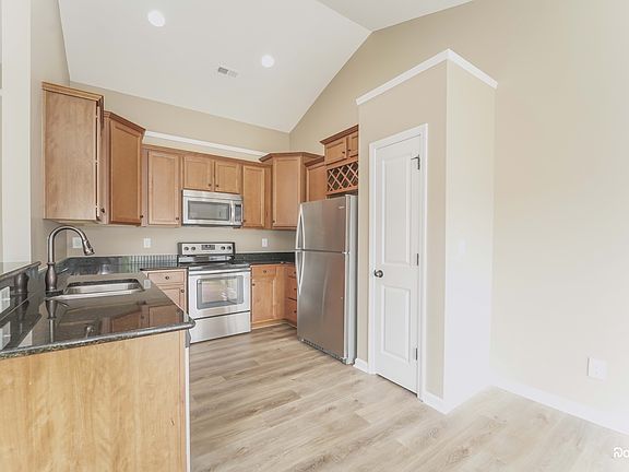 4th image of 3038 Parsifal Ln