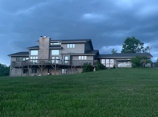 1017 Betty Lou Ln, Mount Sterling, KY 40353