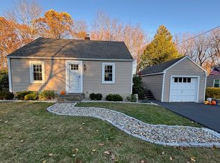 21 Highland Park Rd, Rutland, MA 01543