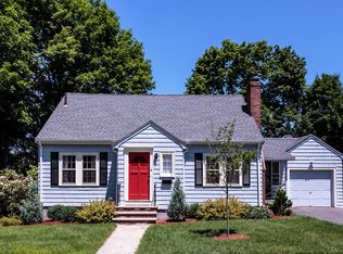5 Cherry St, Lexington, MA 02421