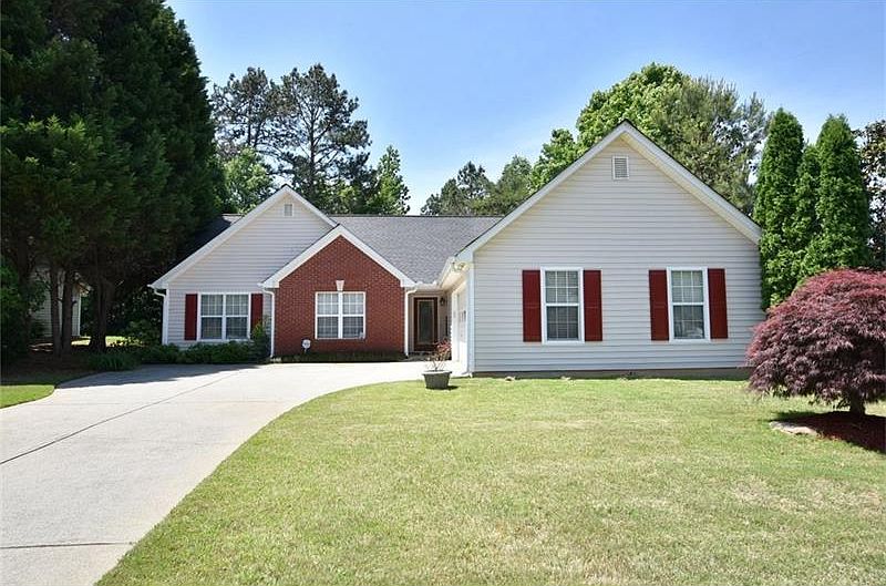 1st image of 5095 Edinborough Pl