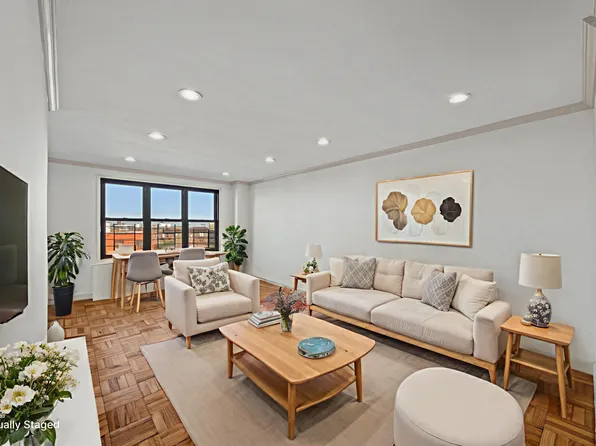 2835 Webb Avenue image 1 of 32
