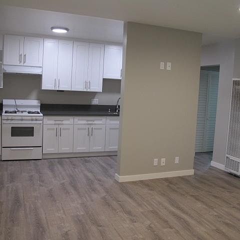 1st image of 349 W Doran St APT B
