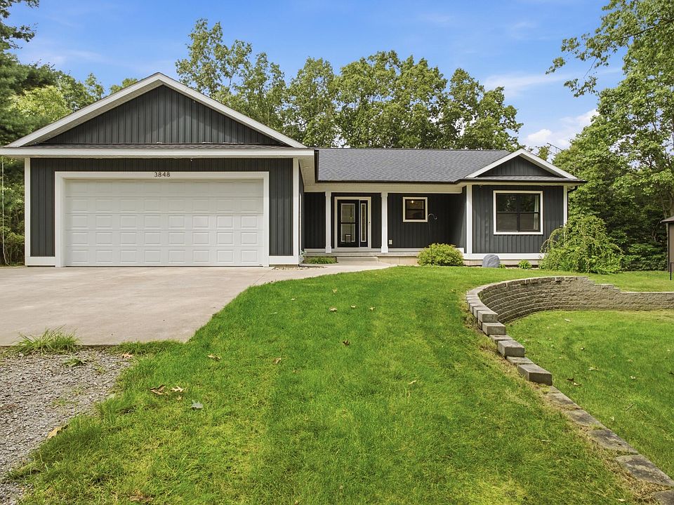 1st image of 3848 Trailside Dr