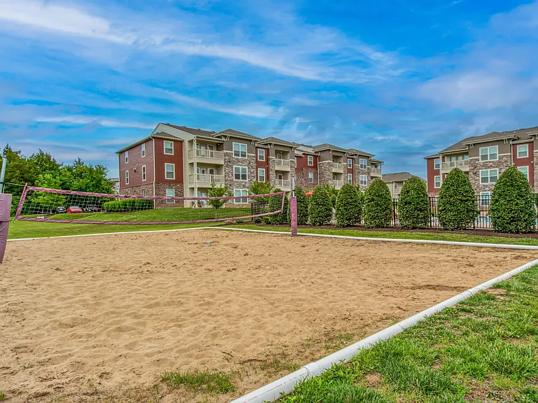 Revere at Barton's Run — Photo 13