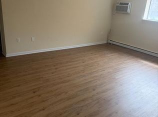 400 Glendale Rd #K32, Havertown, PA 19083