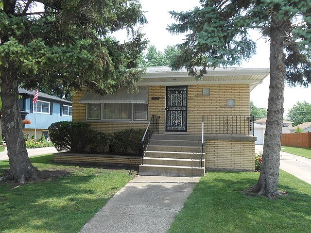 1st image of 9009 Melvina Ave