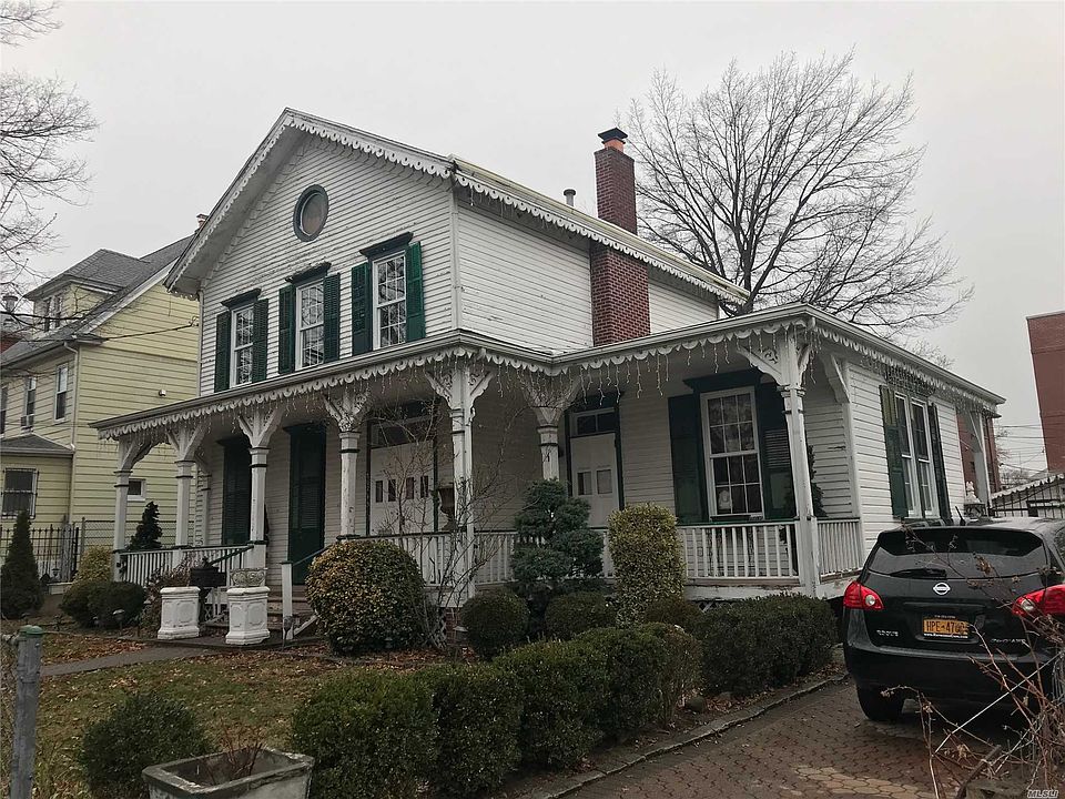 2nd image of 10245 47th Ave