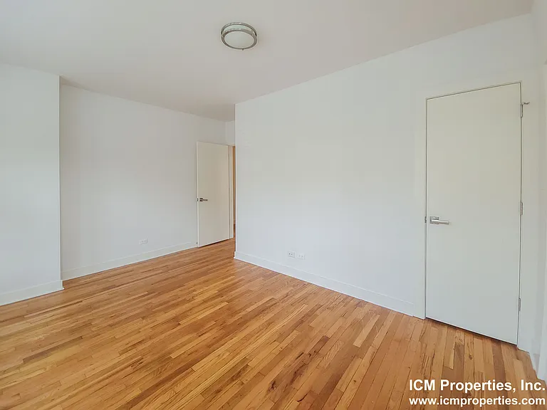 2227 W Wilson Ave #2235-1 — Photo 8