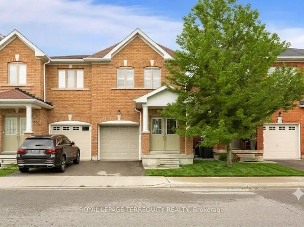 983 Francine Cres, Mississauga, ON L5V 0E2