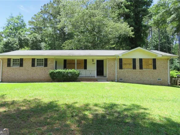 5883 Margaret Cir, Atlanta, GA 30349