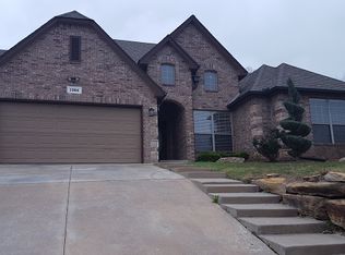 1904 N 1st St, Broken Arrow, OK 74012