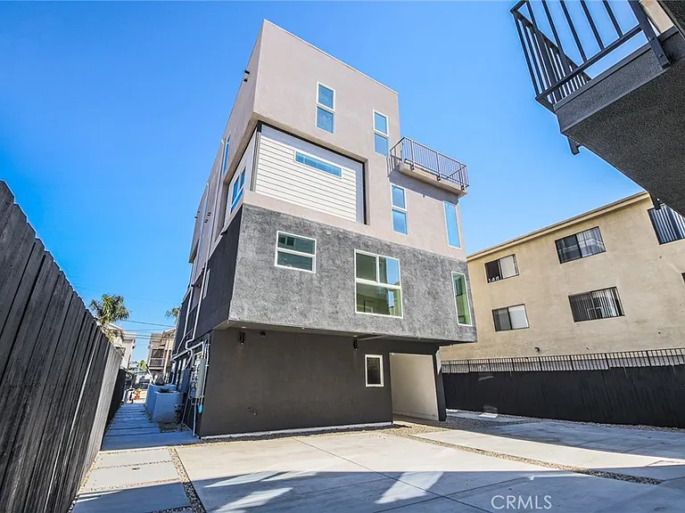 5265 Cartwright Ave #1 — Photo 21