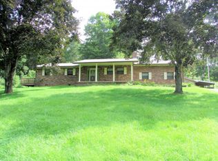 158 Fork Mountain Rd, Roan Mountain, TN 37687