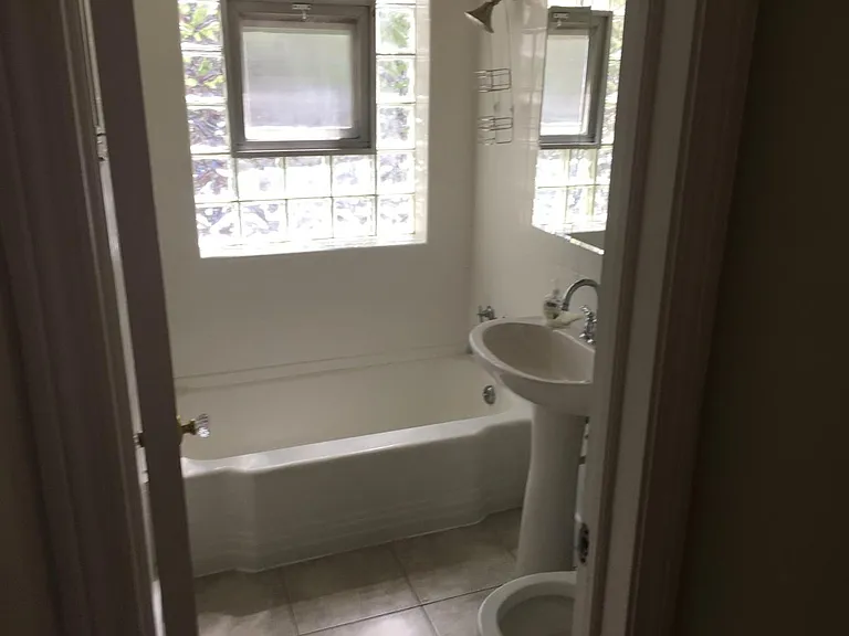 5501 W Dakin St #1 — Photo 8