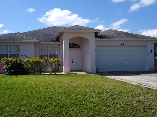 1442 SW Dow Lane, Port St Lucie, FL 34953