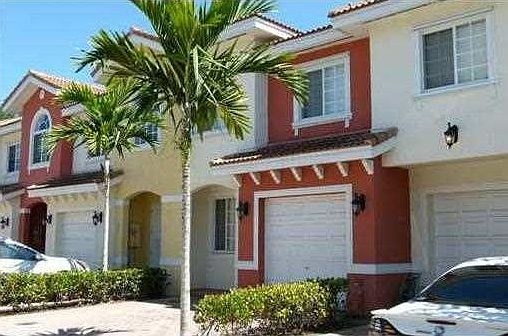 1st image of 5337 SW 40th Ave