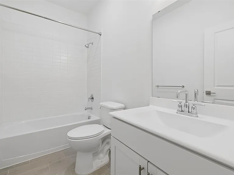 8434 Tranquil Bay Ct — Photo 14