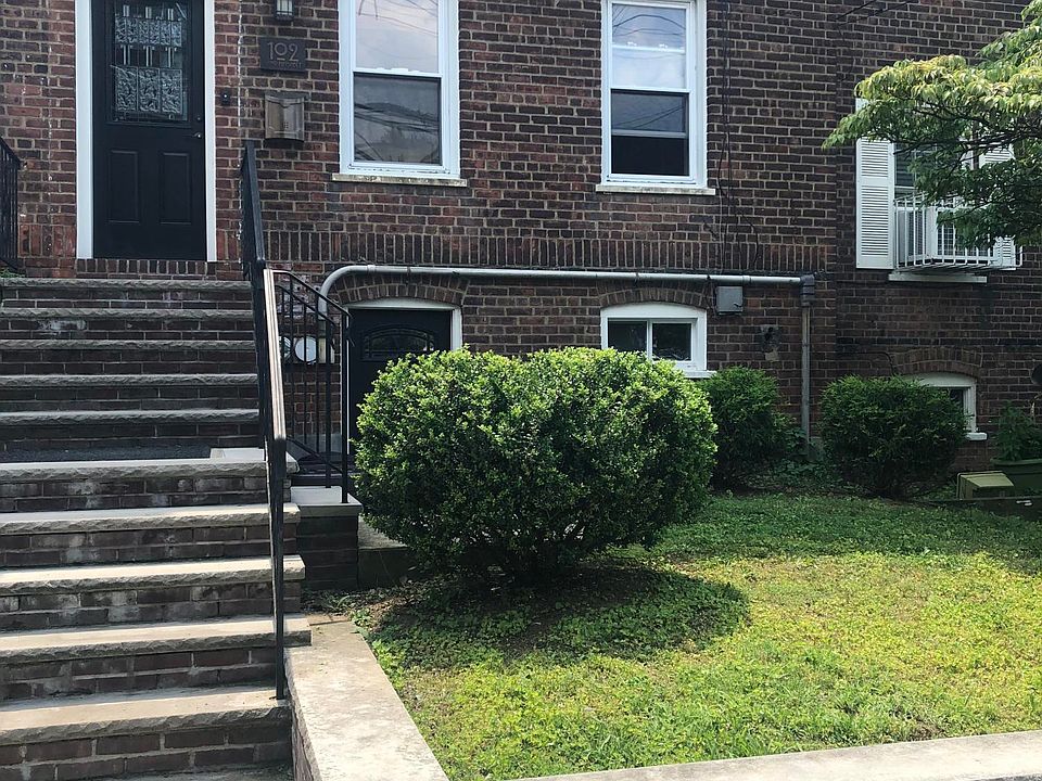 1st image of 102 Prospect Ave