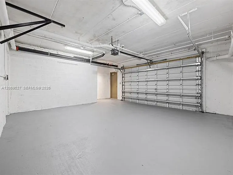 5864 SW 74th Ter — Photo 13