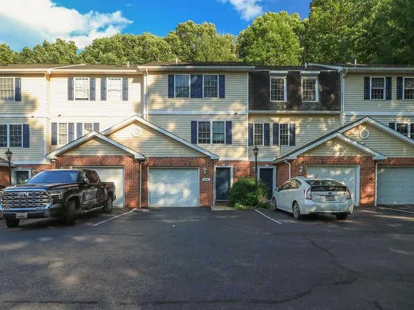 745 Oakwood Ave, State College, PA 16803