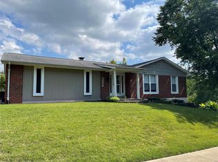 3056 Westminister Dr, Saint Charles, MO