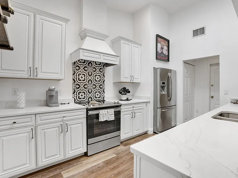 Citrus Dr — Photo 1