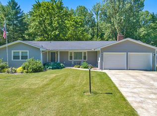 571 Scott Dr, Coldwater, MI 49036