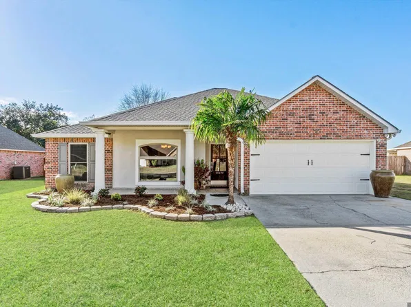 35699 Melrose Ave, Denham Springs, LA 70706
