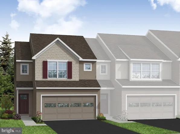 108 Magnolia Dr, Middletown, PA 17057