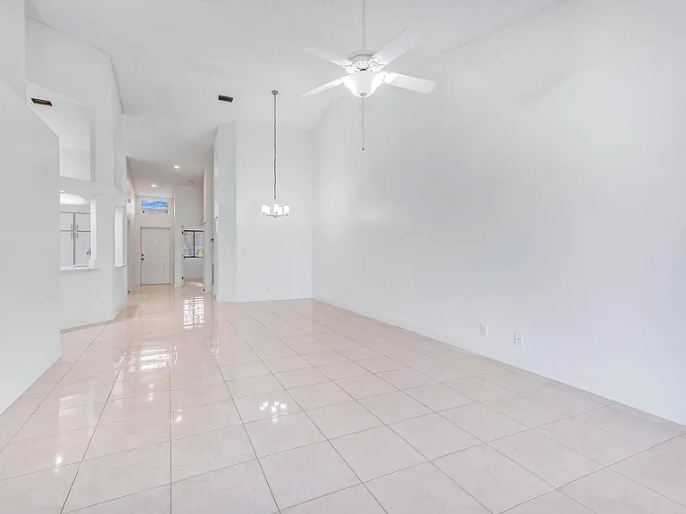 9130 Vineland Ct #C — Photo 40