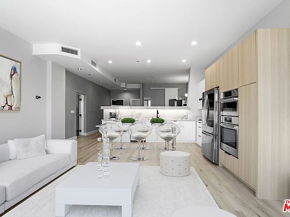 4th image of 1100 Wilshire Blvd APT 2908
