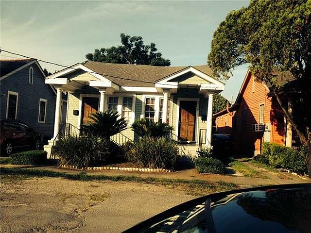 1st image of 7548 Plum St