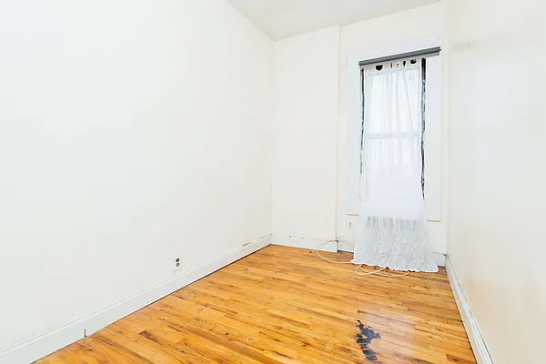 Rented by Nooklyn NYC LLC | media 5