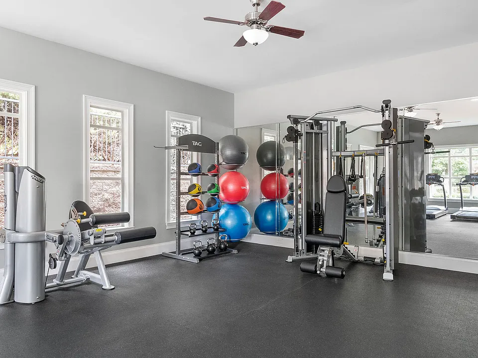 C203310_FITNESS_CENTER_02